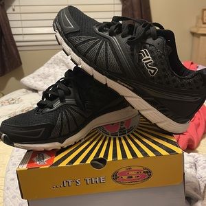 Fila sneakers size 11